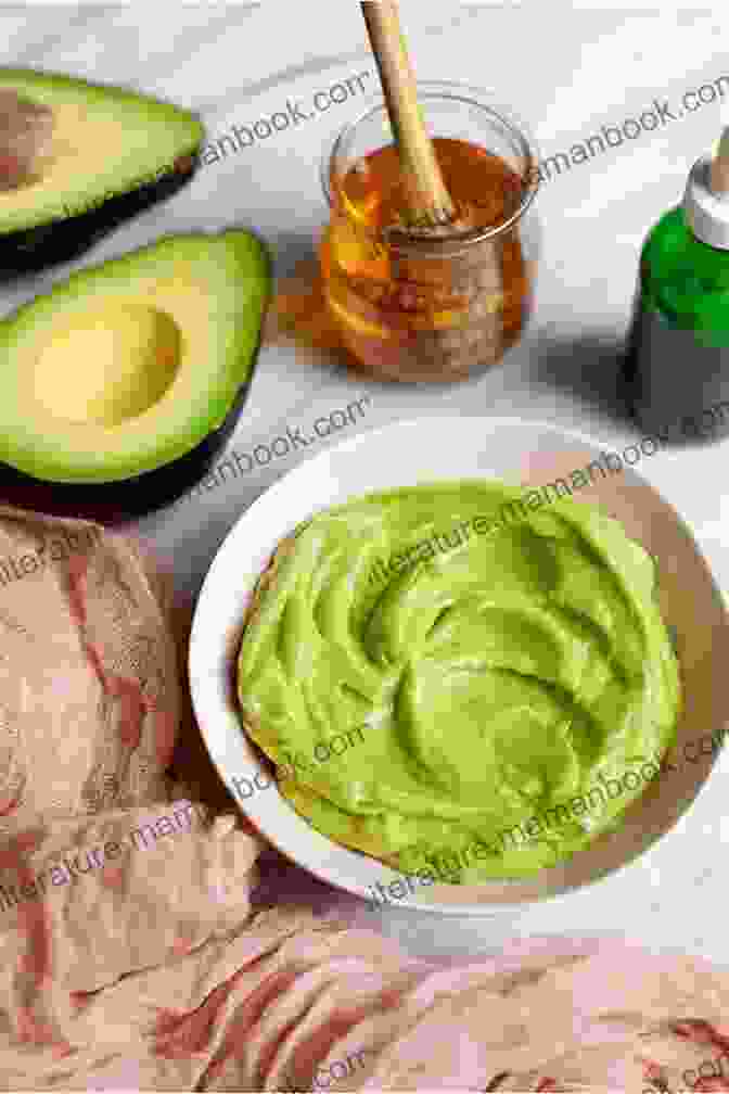 Creamy Avocado Mask With Ripe Avocado, Olive Oil, And Honey Staying Forever Young : Homemade Natural Scrubs And Masks Recipes